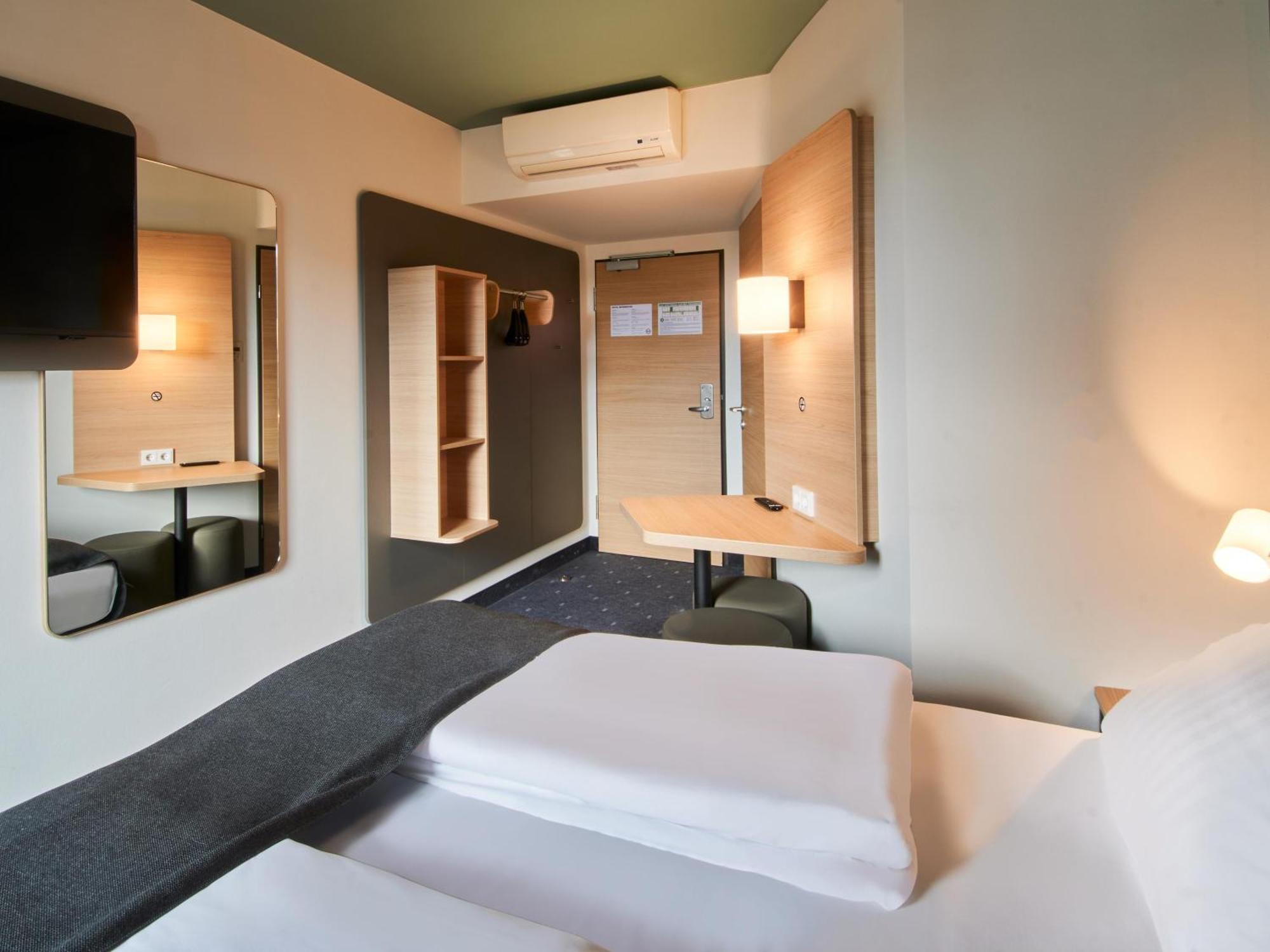 באד הומבורג וור דר הואה B&B Hotel Bad Homburg מראה חיצוני תמונה