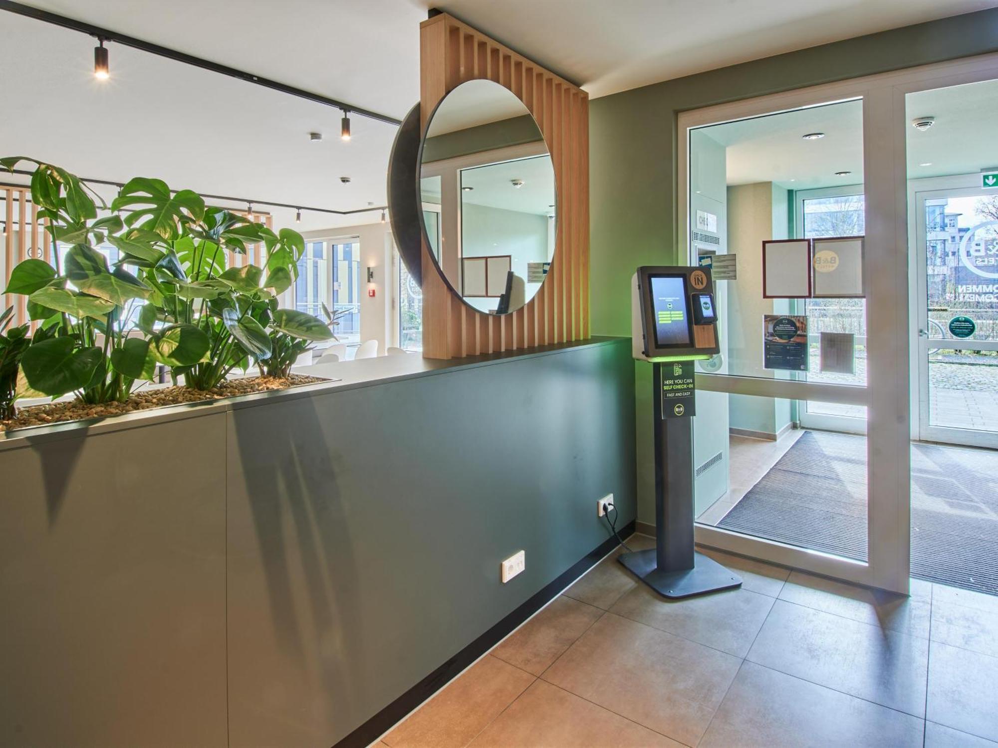 באד הומבורג וור דר הואה B&B Hotel Bad Homburg מראה חיצוני תמונה