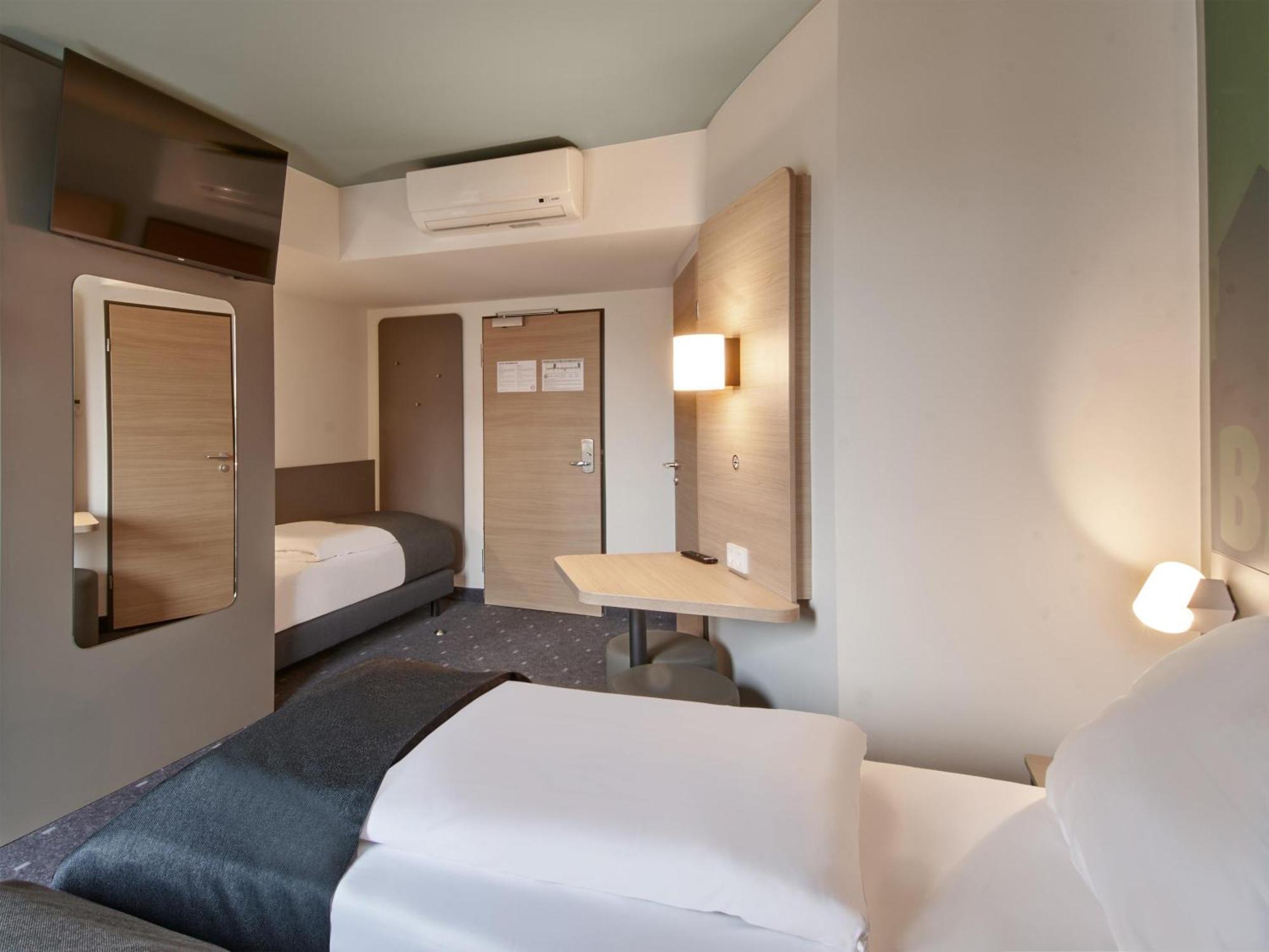 באד הומבורג וור דר הואה B&B Hotel Bad Homburg מראה חיצוני תמונה